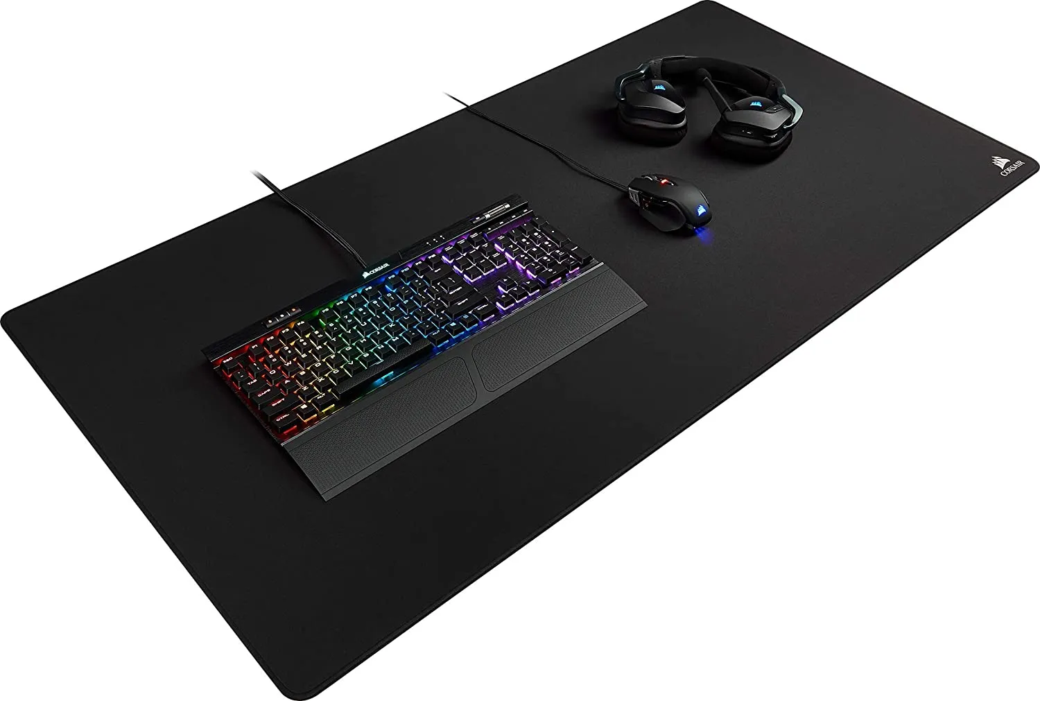 Corsair MM500 Premium Anti-Fray Cloth Gaming Mouse Pad, Extended 3XL - Black