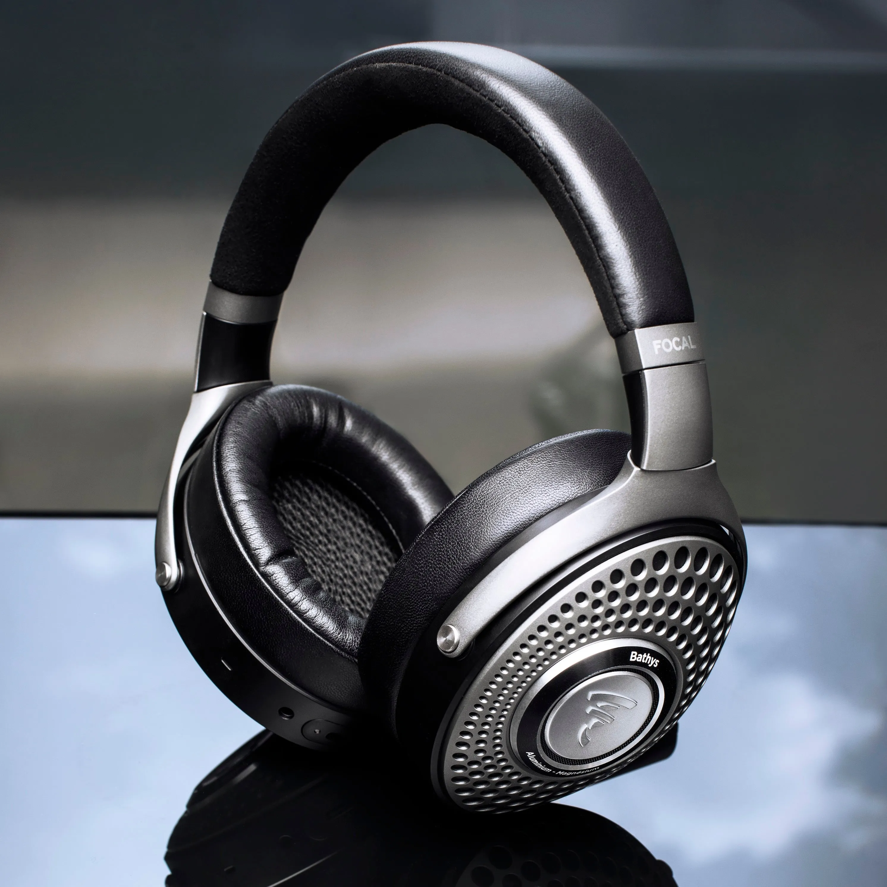 Focal Bathys | Wireless Closed-Back Headphones